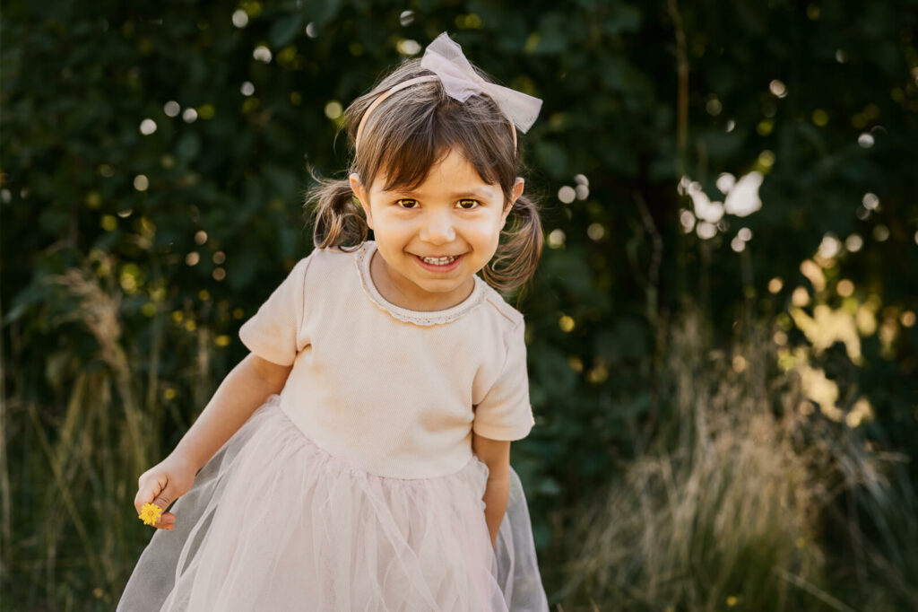 Portraitfoto eines Kindes in der Kindergartenfotografie